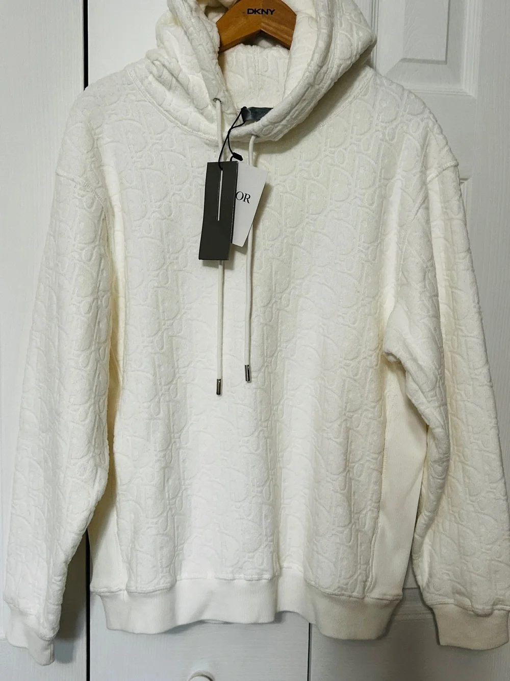 Men's Cream Quilted Logo-Embossed Crewneck Hoodie